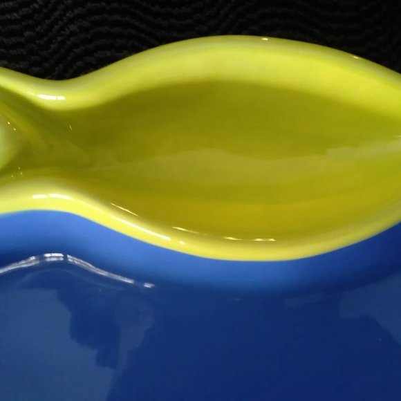 Summer Living 18 inch Fish Dish- NEVER USED - Picture 2 of 6